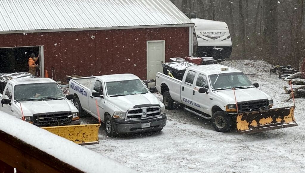 snow and salting neighborhood Troy, MO